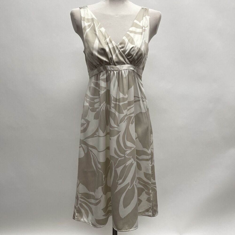 H & M Women's Dress Size 6 Beige White Floral Sleeveless
